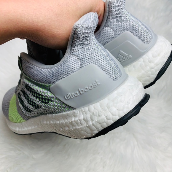Adidas Ultraboost ST Grey Neon - Picture 5 of 7